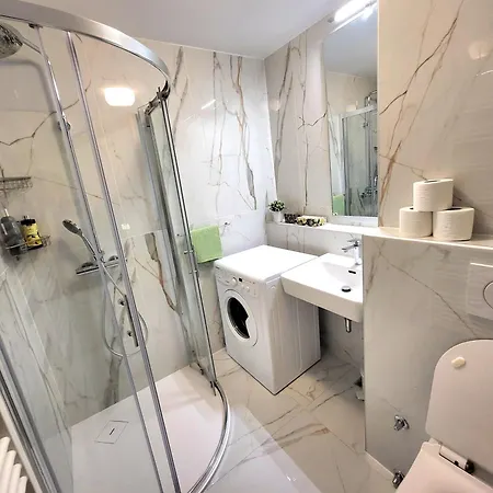 Beautiful In The Nicest Part Of Town Appartement Ljubljana